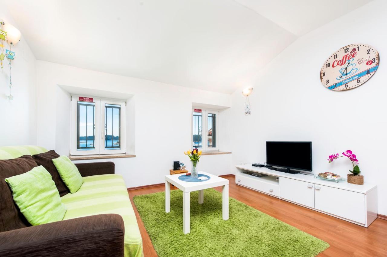 Sea View Apartment Rovinj Eksteriør bilde